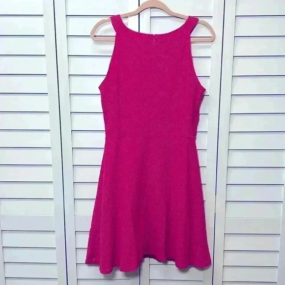 New York & Company Lace Pleated Halter Fit & Flare Dress Size 8 Hot Pink - Picture 8 of 9